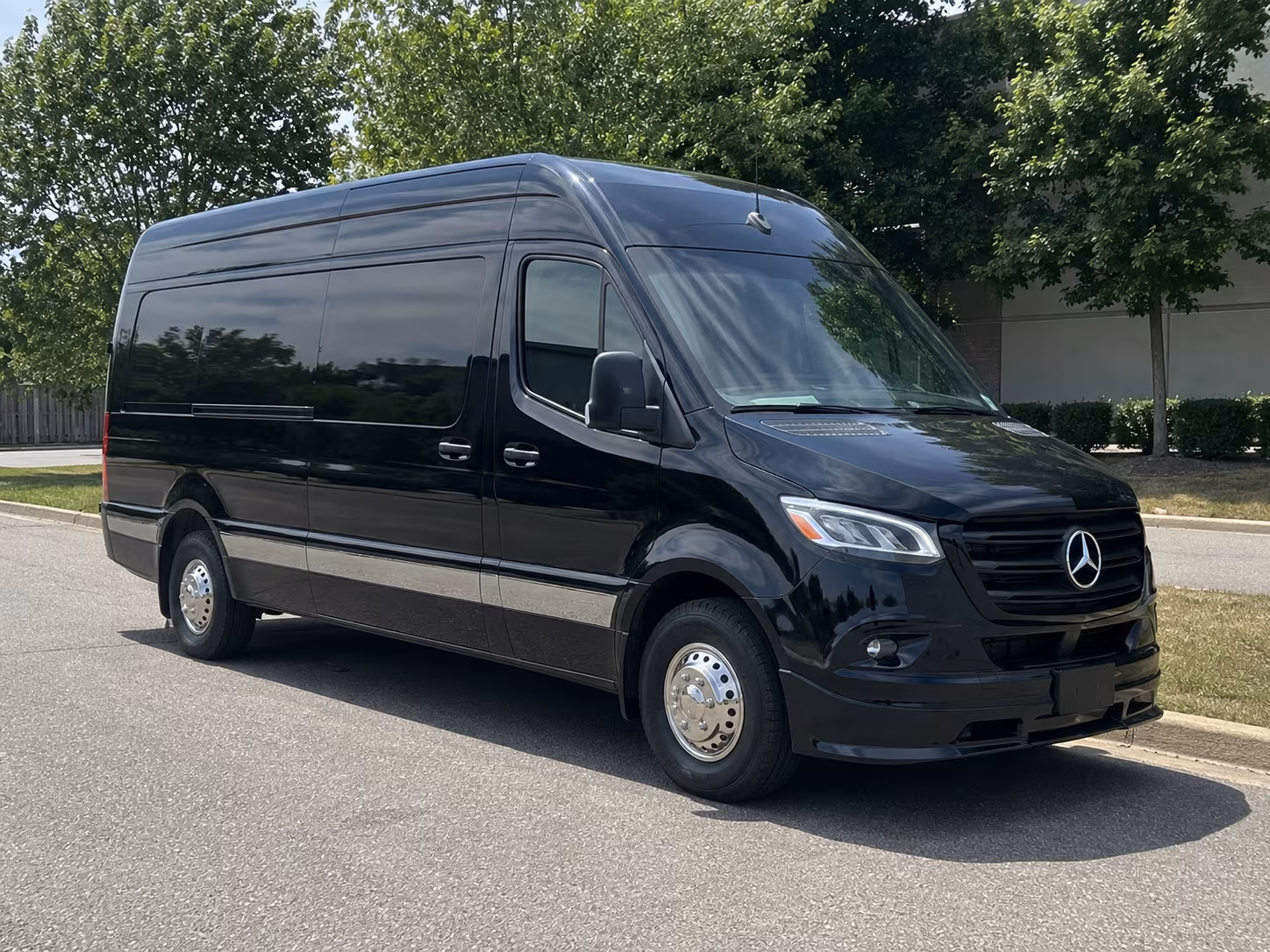 Arlington Airport Shuttle & Transportation party bus exterior