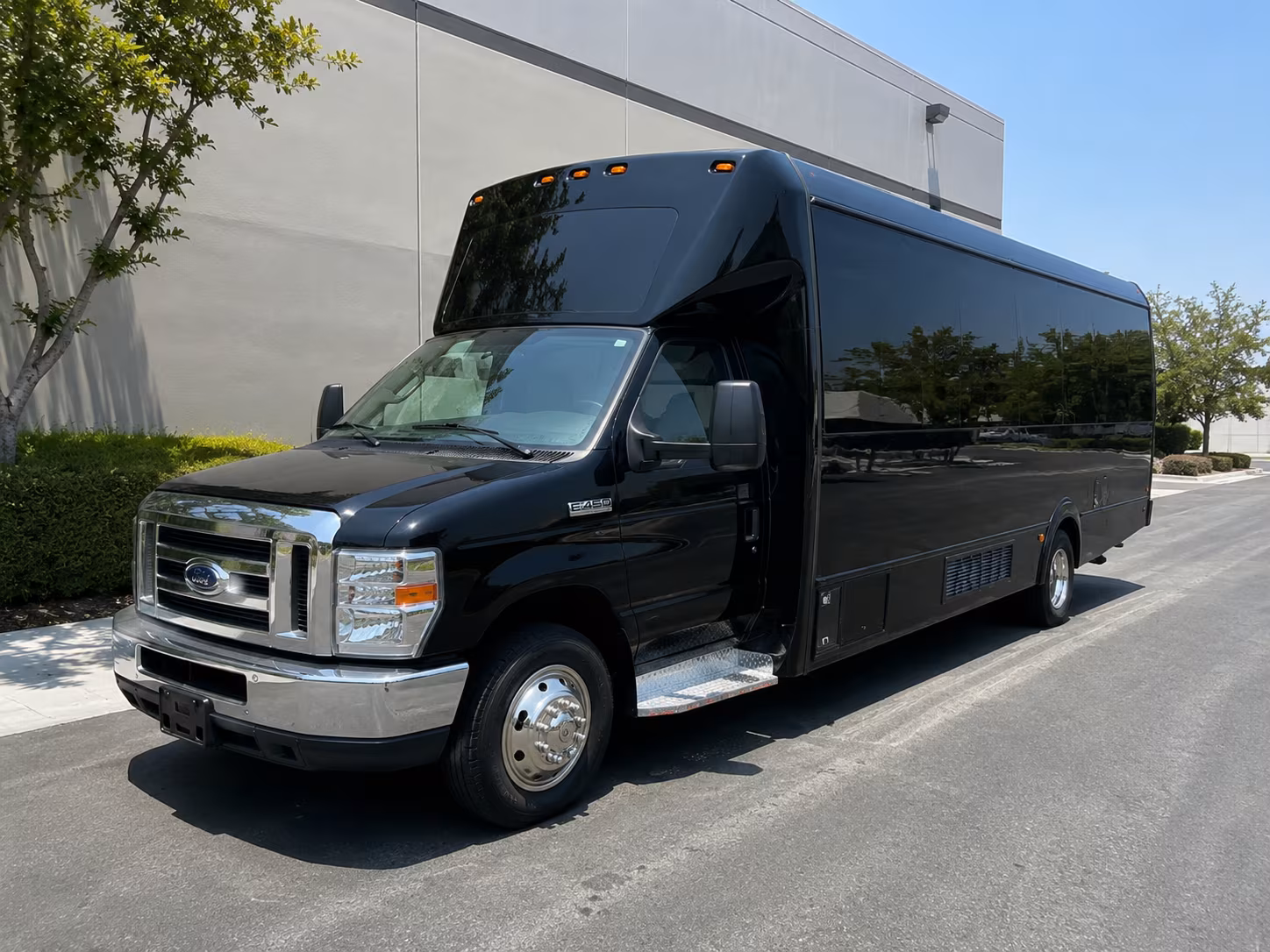 Arlington Bachelor & Bachelorette Transportation pickup coordination