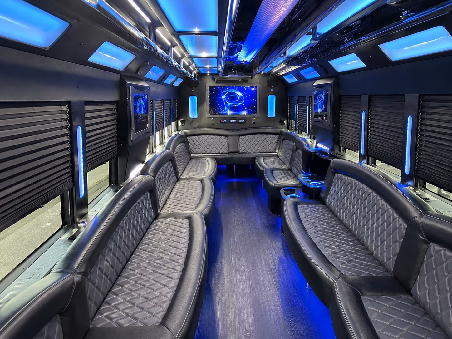 Fort Worth Homecoming & Prom Party Bus Rentals