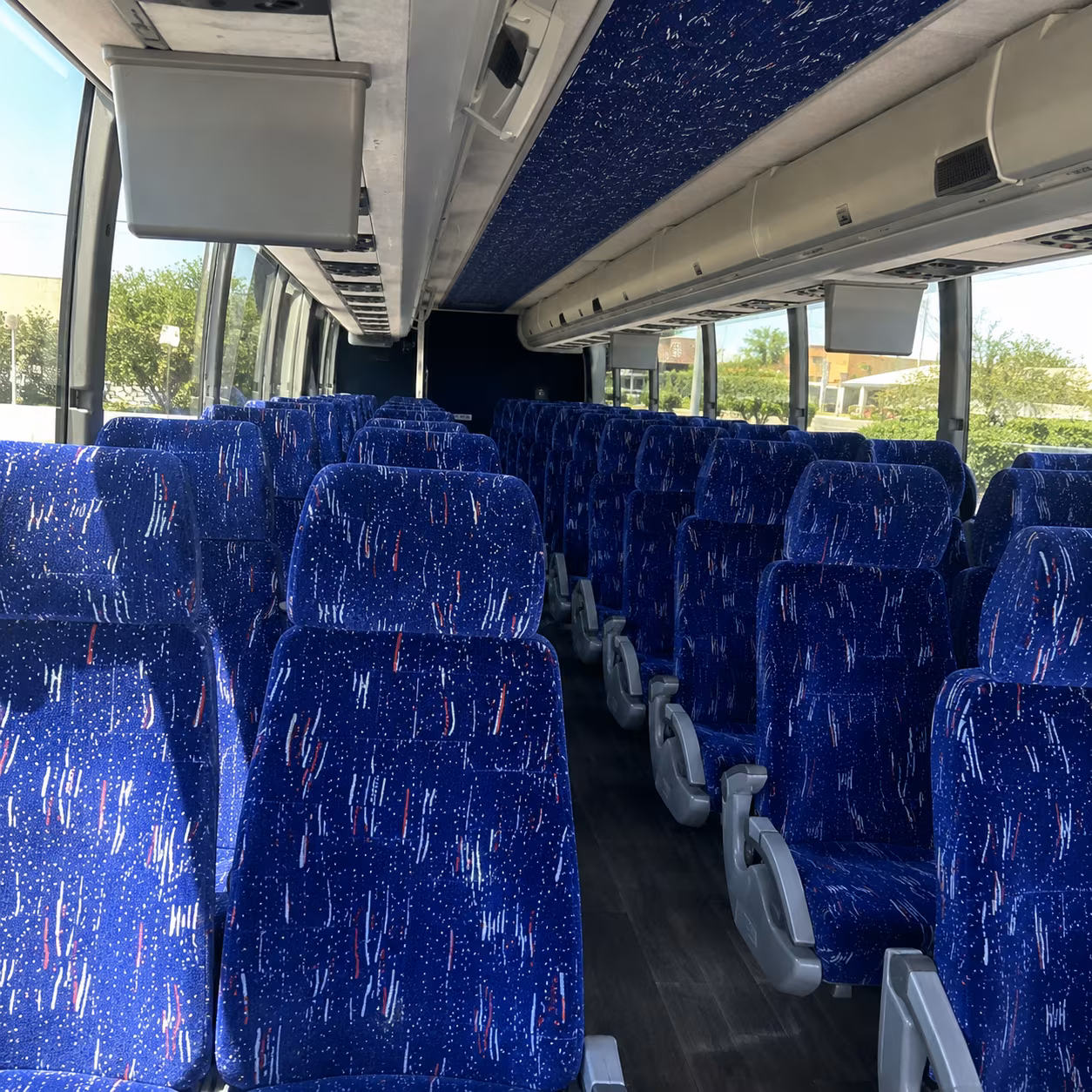 Mansfield Airport Shuttles & Transportation